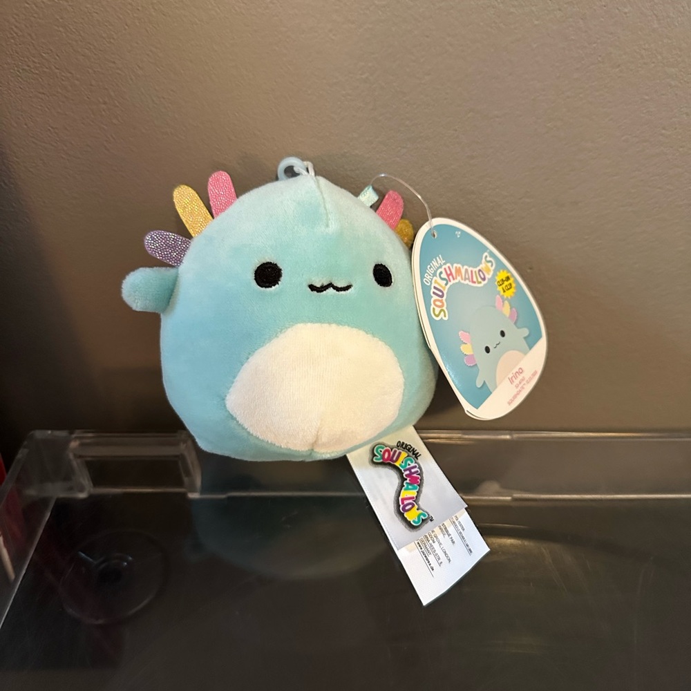 Clip Irina Axolotl Squishmallow